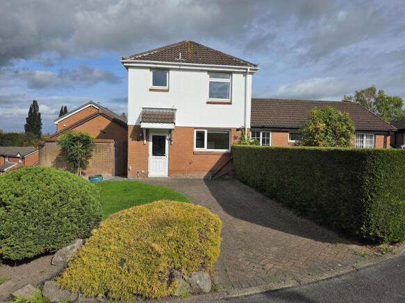 Hillside, The Pippins, Northwich, CW8 photo 4