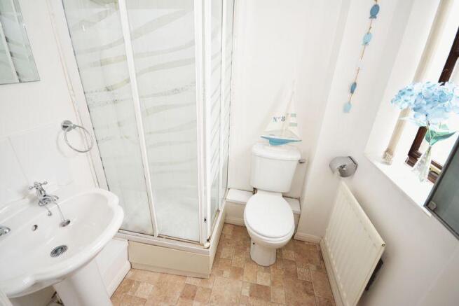 En-Suite Showe...