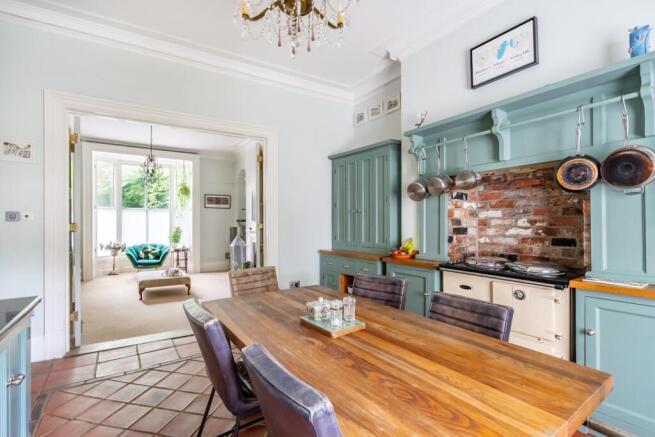 5 bed End of Terrace for sale Image 4