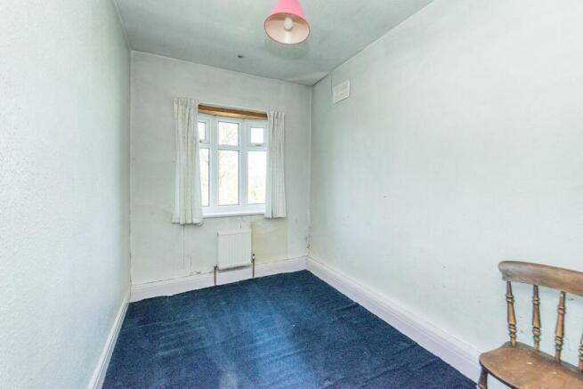 3 bed Semi-Detached for sale Image 8