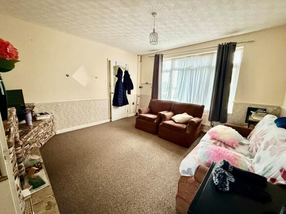 lounge 2