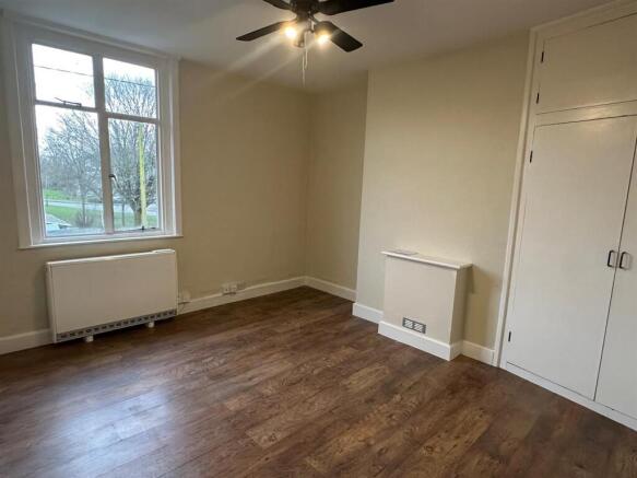 Living Room.jpg
