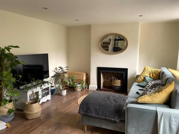 SITTING ROOM