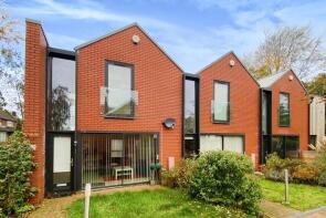 2, Glan Hafren Mews, Lisvane Road, Llanishen, Cardiff CF14 0BG