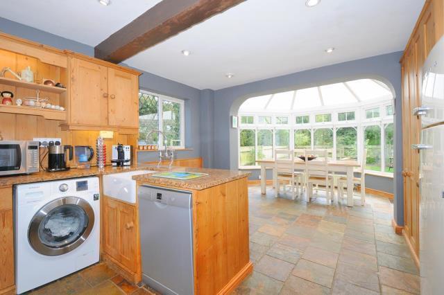 Breakfast Room