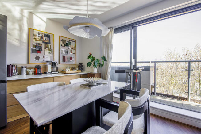 Reception/Kitchen