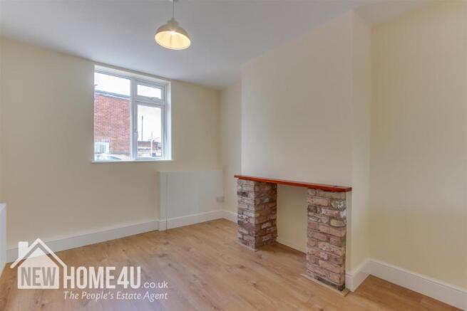 DINING ROOM: