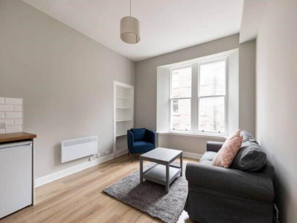 49288_LyneStreet_003