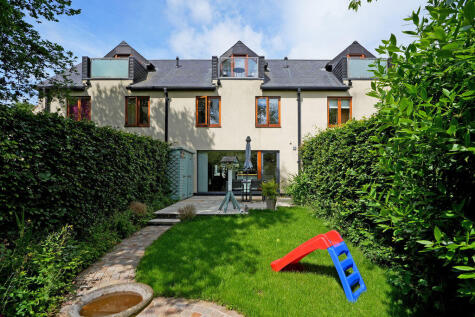 Taptonville Head, Taptonville Road, Broomhill, S10