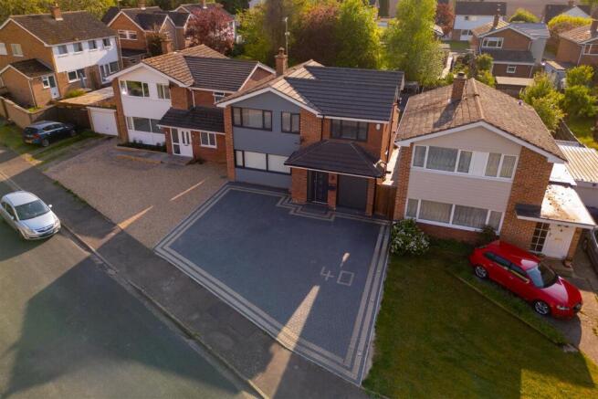 40 Church Mdw, Barton Mills,Drone-.jpg