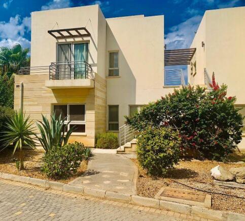 Front Line Sea View Penthouse 2 Bedroom Apartment Fully Furnished, Ind Title Deeds VAT Paid Image 9999 1