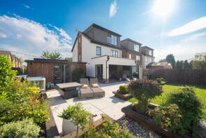6, Marklands Chase, Astley, Manchester M29 7TN