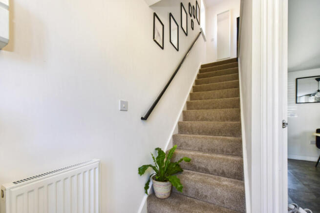 3 bed Semi-Detached for sale Image 7