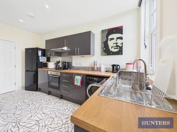 1 bed Flat for sale Image 7
