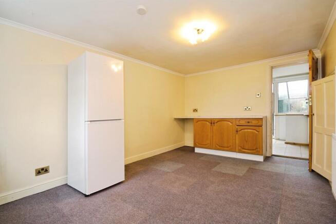 3 bed End of Terrace for sale Image 6