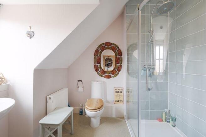 En-Suite Showe...
