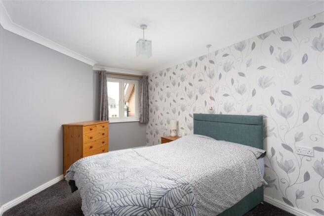 1 bed Retirement Property for sale Image 7