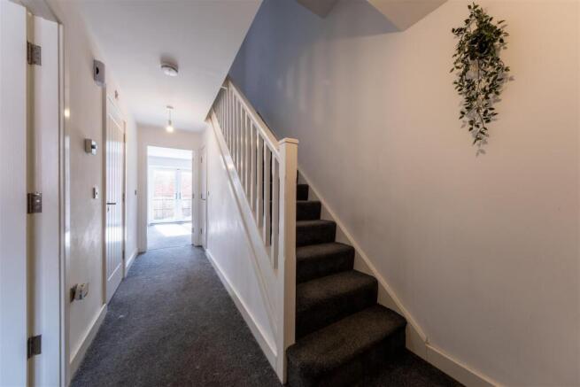 64 Mara Drive-011.jpg