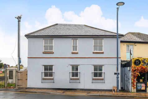 Station Road, Addlestone, Surrey