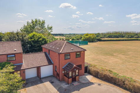 Elmside, Norton, Gloucester, GL2 9LY