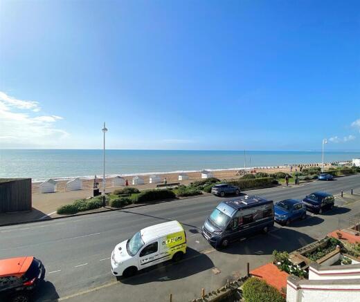 51C West Parade - View1.jpg