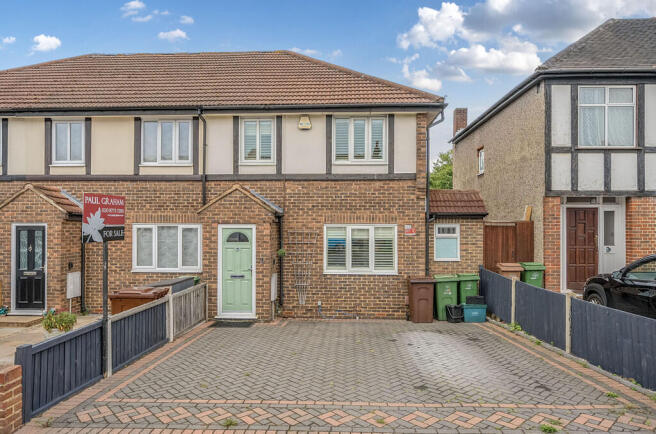 3-bed terraced on Park Lane, Carshalton, £550,000