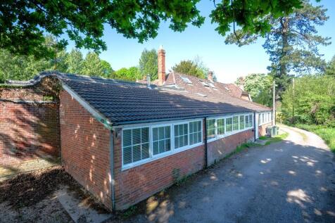 The Bungalow, Blundell Lane, Bursledon SO31 1AA