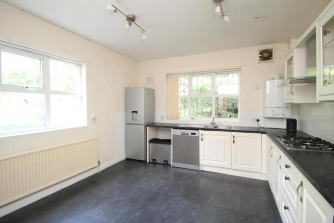 2 bed Bungalow to rent Image 5