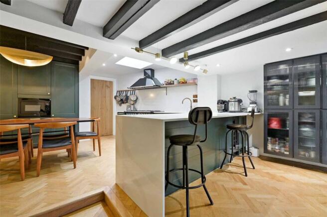Kitchen/Dining