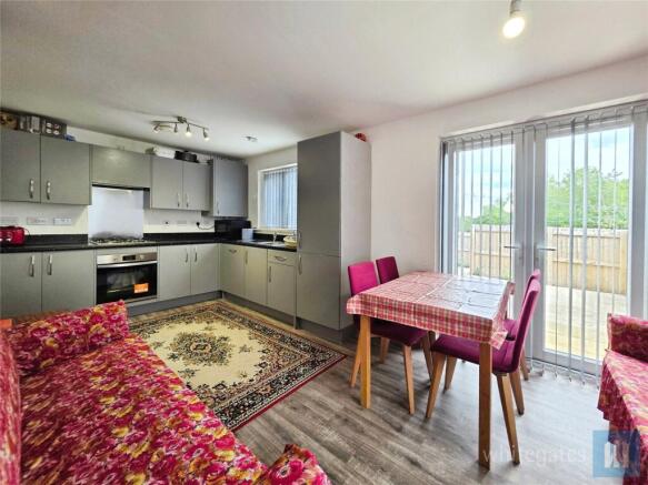 3 bed Detached for sale Image 8