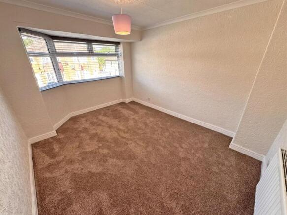 3 bed House to rent Image 7