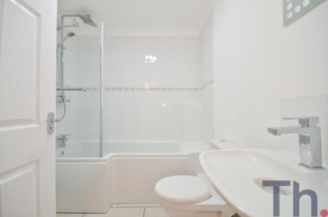 Bathroom.JPG