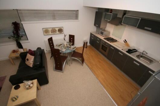 Dining/Kitchen