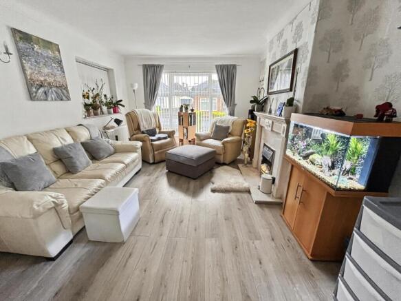 Lounge Dining Room