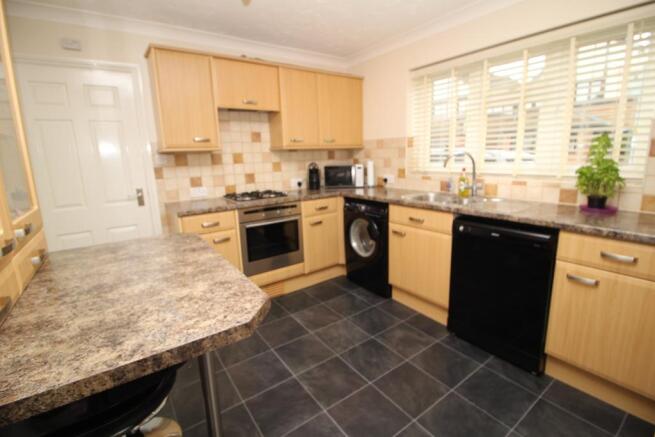 Kitchen / Breakfast