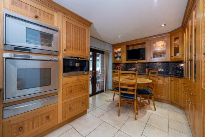 Breakfast kitchen