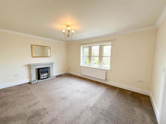 4 bed End of Terrace for sale Image 4
