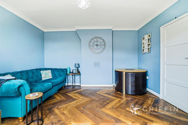 Garron Lane, South Ockendon, RM15 photo 4