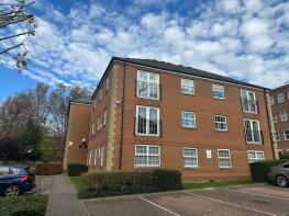 Flat 3, St Bartholemews House, Latymer Court, Northampton NN1 3NE