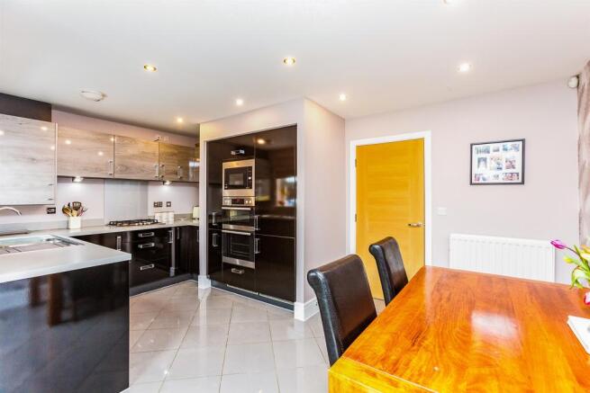 Kitchen Diner