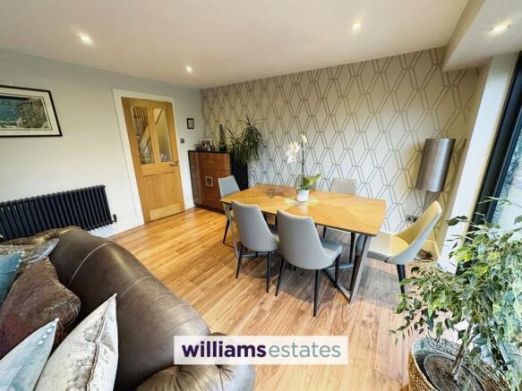 Living / Dining Room