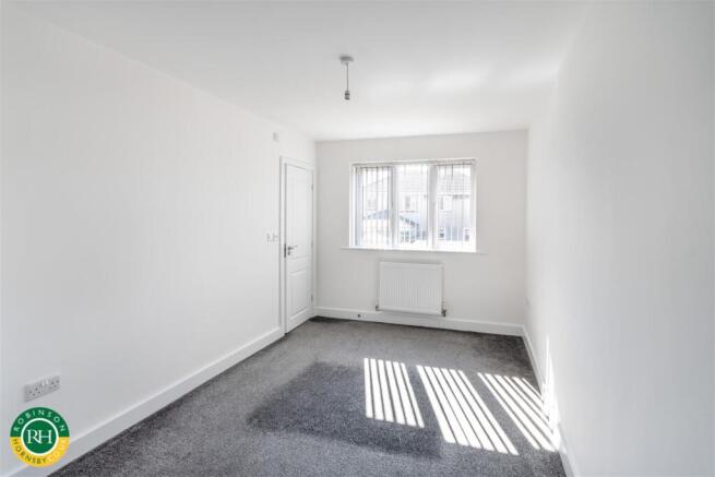 3 bed House for sale Image 7