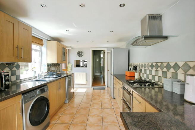 Cirencester Road, Charlton Kings, Cheltenham, GL53 8DB photo 4