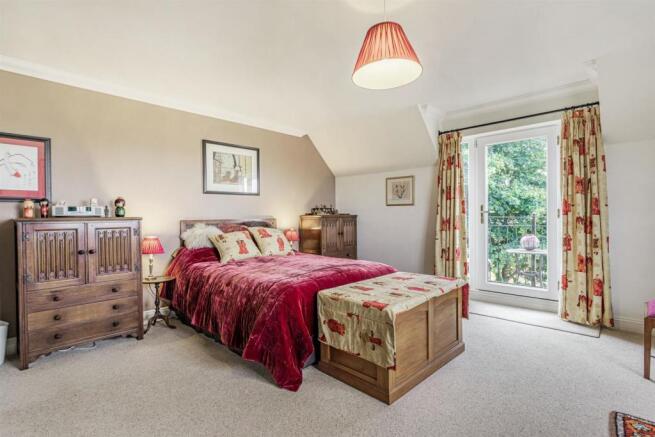 8517218-interior02.jpg