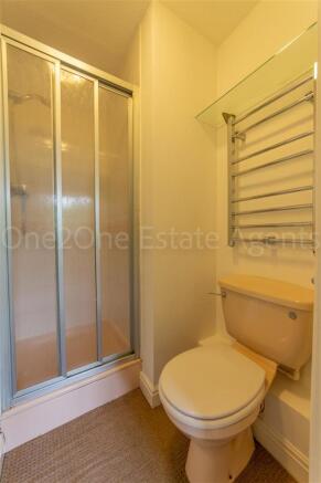 14 Gifford Close-5.jpg