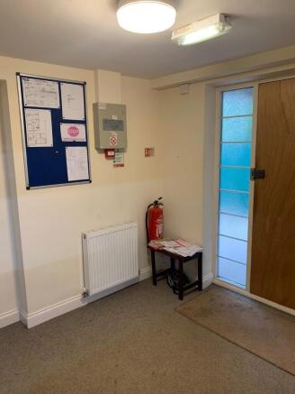 1 bed House Share to rent Image 4