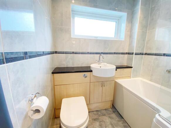 Bathroom.jpg