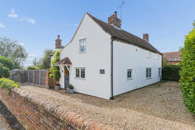 Plough Cottage, Stewkley