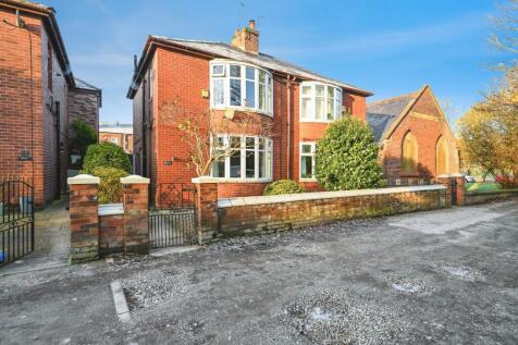 Queens Avenue, Ashton In Makerfield, WN4