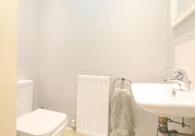 3 bed Detached for sale Image 12